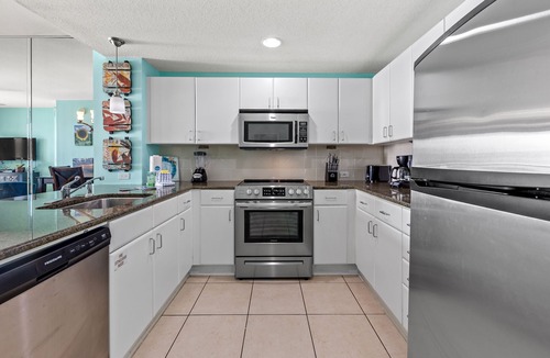 Panama City Beach Condo | GULF FRONT 2br with Phenomenal Reviews in Grand Panama - Dog Friendly!