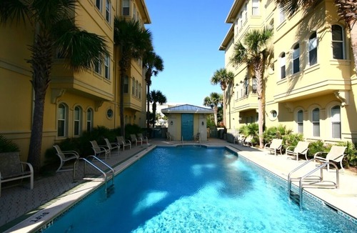 Gulf Place Condo | Gulf front condo, 1st floor- walk out to beach, Pool, Santa Rosa beach