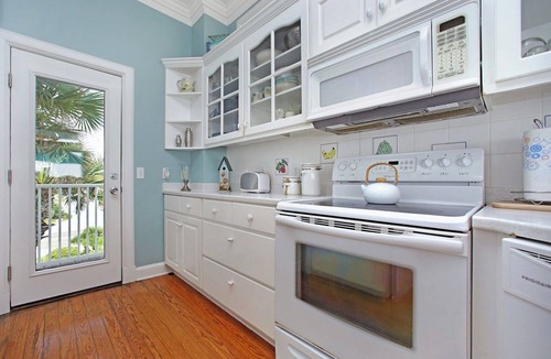 Kiska Beach House | GULF FRONT OASIS, PRIVATE HEATED POOL-opt, 5 BR, GORGEOUS BEACH VIEWS, Sleeps 12