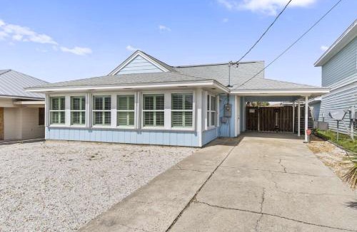 Crescent Beach House | Gulf Holiday Home