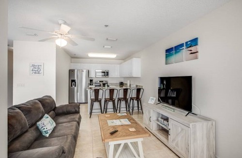 Navarre Beach Condo | Gulf Island 233-1 Bedroom Condo with hall bunks and a sleeper sofa/Sleeps 6