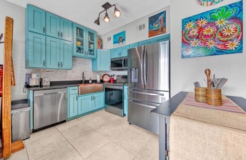 Gulf Place Condo | Gulf Place Ground Floor Unit with Heated Pool & Private Beach Access