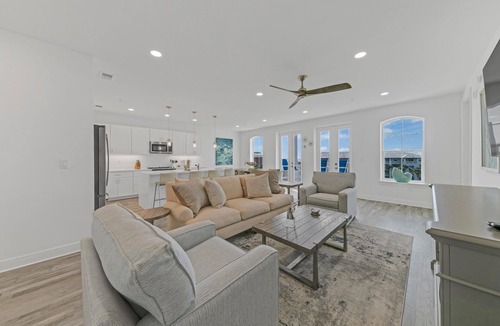 Gulf Place Condo | Gulf Place Residences Unit 304, Gulf View, NEW PROPERTY 4 Min walk to Beach