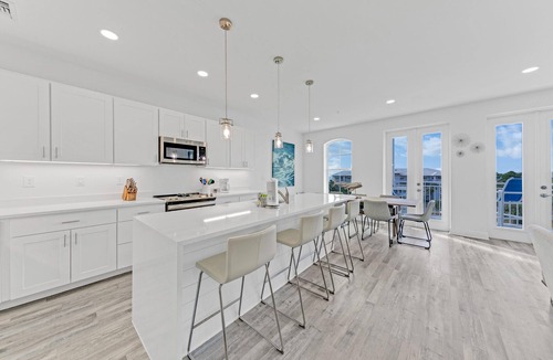 Gulf Place Condo | Gulf Place Residences Unit 304, Gulf View, NEW PROPERTY 4 Min walk to Beach
