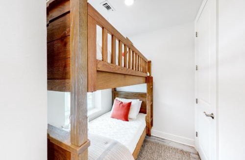 Santa Rosa Beach Apartment | Gulf Place Residence 214