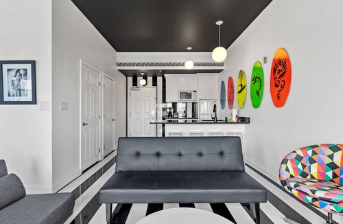 Gulf Place Condo | Gulf Place Studio-30a! Beach View, Pool-Hot Tub, Balcony, Tennis, Pickle Ball