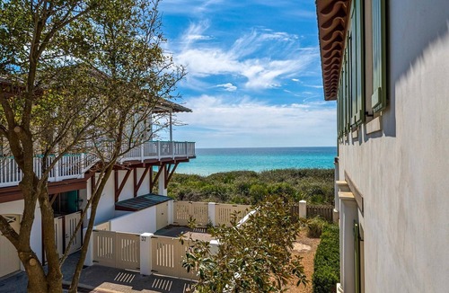 Rosemary Beach Cottage | Gulf View! Cozy Creole Pied-a-Terre-Newly Refurbished