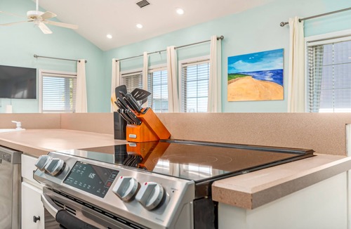 Silver Cay House | Gulf-View Home - Bay Views, Free Internet, Central AC, Washer & Dryer
