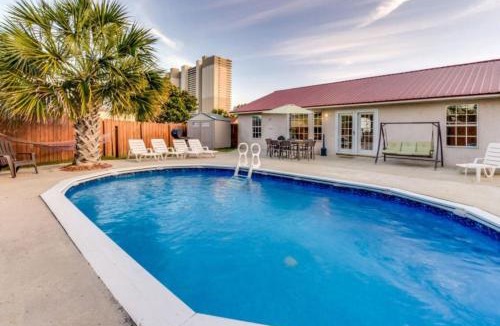 El Centro Beach House | Gulf View Home - Private Pool!
