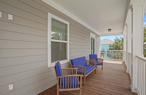 Long Beach House | Gulf View Retreat on the MS Coast Walk to Beach