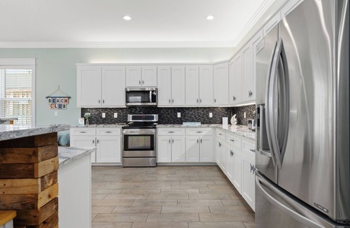Kiska Beach House | GULF VIEWS, Luxury Home w Private Pool, HUGE Deck, Beach Chair Svc INCL
