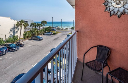 Fort Walton Beach - Destin Condo | Gulfview #310 ~ Steps to the Beach!