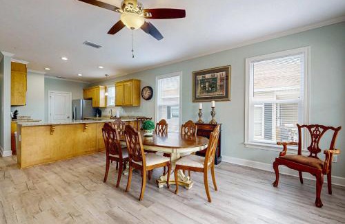 Audubon Place House | Gulfview duplex with panoramic views large balcony and internet