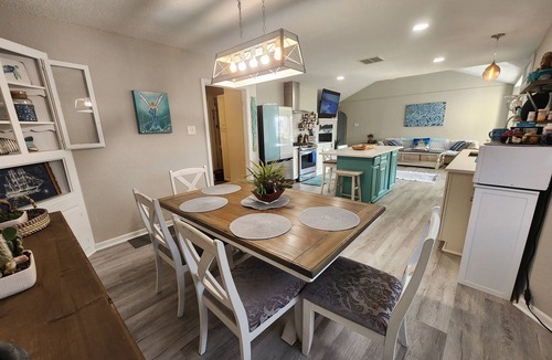 Texas City House | H20 Paradise...Waterfront and close to Galveston beach!