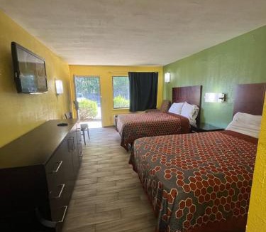 New Albany Hotel | Hallmarc Inn New Albany