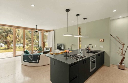 Micanopy House | Halo House - Architect's Retreat