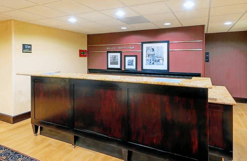 Highlands - Perkins Hotel | Hampton Inn I-10 & College Drive