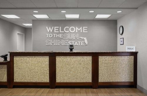 Port Lagoon Hotel | Hampton Inn by Hilton Panama City Beach