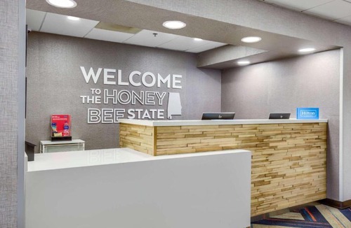 Tillmans Corner Hotel | Hampton Inn Mobile-I-10/Bellingrath Gardens