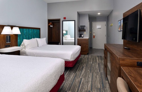 Port Lagoon Hotel | Hampton Inn Panama City Beach