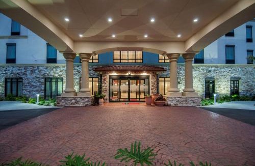 Northwest Pensacola Hotel | Hampton Inn & Suites Pensacola/I-10 Pine Forest Road