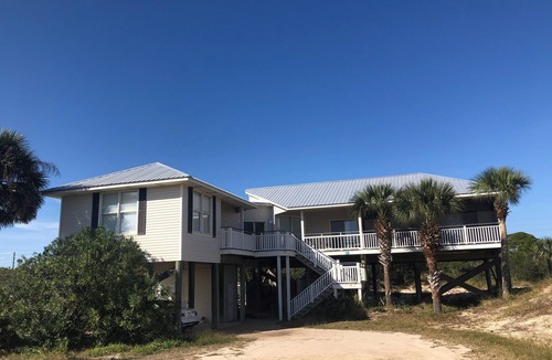 East End House | Hang Ten - 1st Tier! Gorgeous Views with private pool! 100 Steps to the beach!