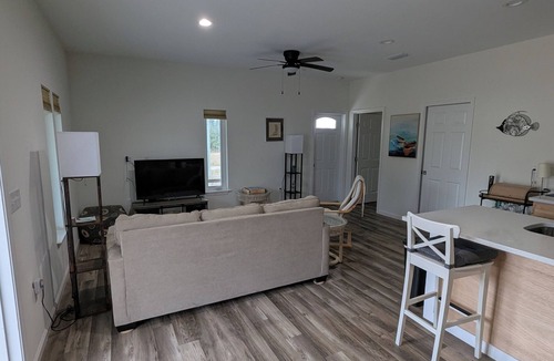 Port St. Joe House | Hangar Hideaway - Stay at a grass runway