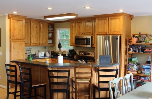 Arley House | Hannah's Hideaway-3 Miles To Stores, Restaurants, Sleeps 16, No Steps To water!