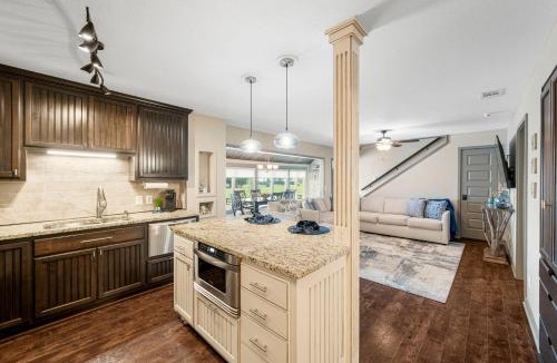 Upper Grand Lagoon House | Harbour Villa 4232