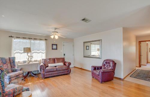 Hawkins House | Hawkins Vacation Rental w/On-Site Lake Access!