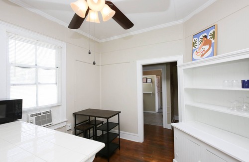 Downtown Apartment | Heart of North Hill: Pensacola Downtown, Beach!