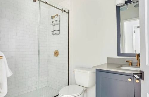 French Quarter Hotel | Heart of the French Quarter | Stylish 2BDR Suite