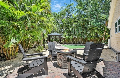 Tropic House | Heated Pool · Hot Tub · Game Room · 5-Min to beach