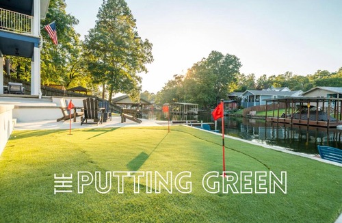 Mid America House | Heated Pool | MiniGolf | Hot Tub | Fire Pit | Lake