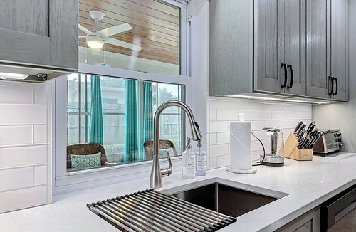 Palm Beach Gardens House | Heated Saltwater Pool Retreat Near PGA Sleeps 8
