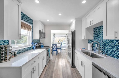 Palm Harbor House | Heated SW Pool - Near Beaches, Golf, Trail & Food