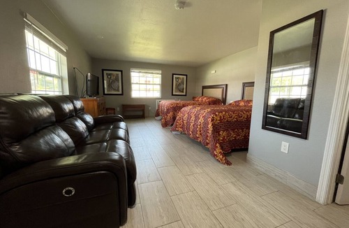 Bethune Grant Hotel | Heritage Inn