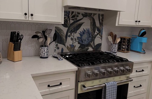 Laurel House | HGTV's Hometown house - Southern Charm 3- only 6 minutes to downtown Laurel!