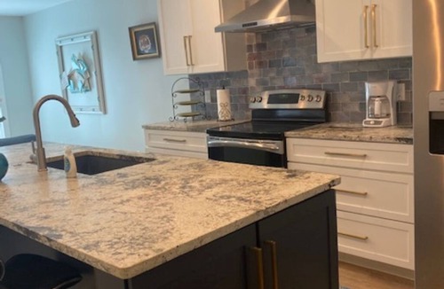 Fairhope Apartment | Hidden Gem in Fairhope