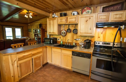 Smithville Cabin | Hidden Valley Retreat- Broken Bow/Hochatown|2bd
