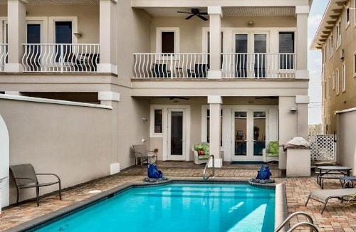 Laguna Beach House | High Dune - 5 Bedroom Home - Private Pool Hot Tub! West End - Elevator!!!