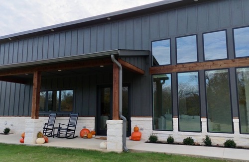 Bokchito Cabin | Hillside Hideaway