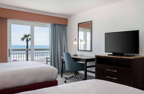 Ortona Park Hotel | Hilton Garden Inn Daytona Beach Oceanfront