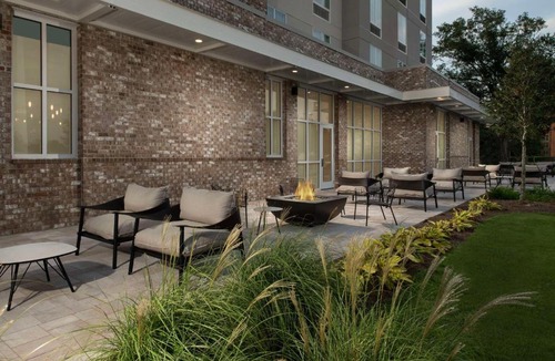 Southeast Pensacola Hotel | Hilton Garden Inn Pensacola Downtown