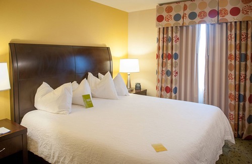 Northeast Pensacola Hotel | Hilton Garden Inn Pensacola Airport - Medical Center