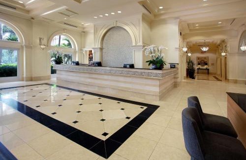 Park Shore Hotel | Hilton Naples