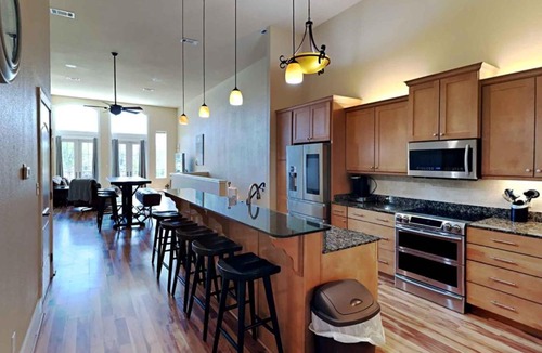 Seville Historic District House | Historic Aragon Executive Apartment
