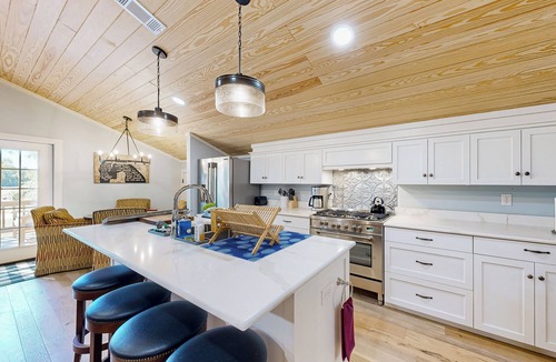 Tylertown Apartment | Historic Barn in Mississippi: Equestrian Getaway!