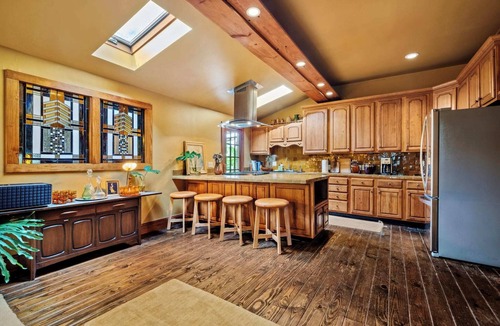 Faubourg Marigny Villa | Historic Cottages, Tropical Pool, Hot Tub 9br|8ba