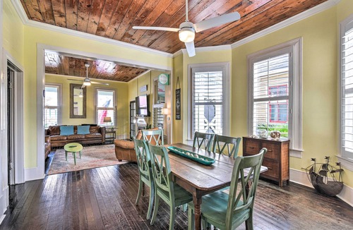 Galveston Cottage | Historic Galveston Hideaway, Walk to the Beach!